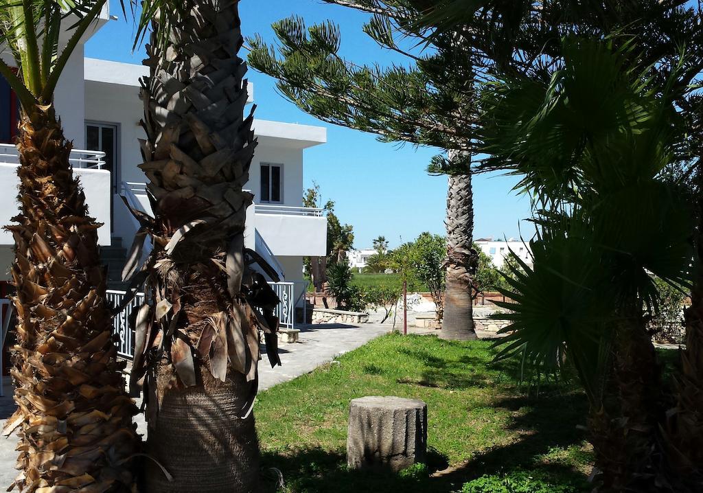 Blue Nest Hotel Tigkaki  Ruang foto